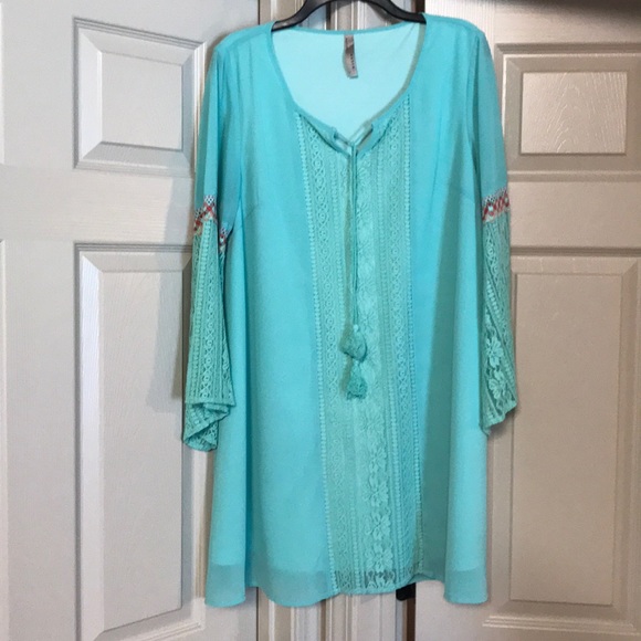 Aqua Dress - Picture 1 of 3